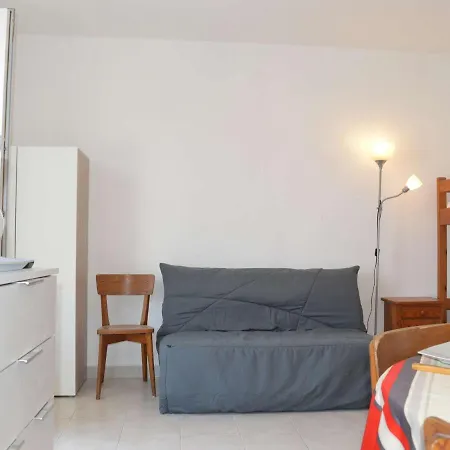 Narbonne, 1 Piece, 4 Personnes - Fr-1-229b-93 Lejlighed