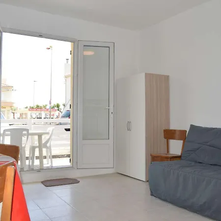Narbonne, 1 Piece, 4 Personnes - Fr-1-229b-93 * Narbonne